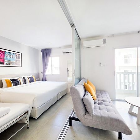 Recenta Suite Phuket Suanluang Luaran gambar