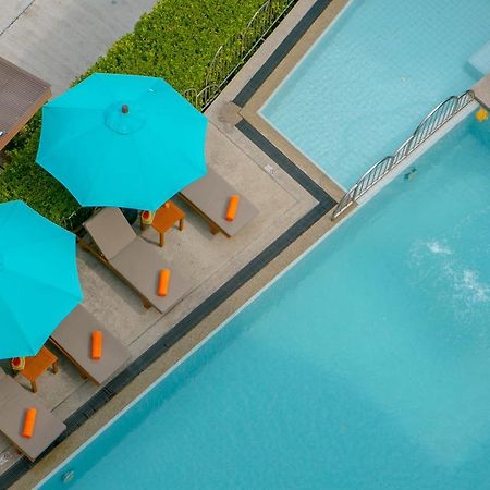 Recenta Suite Phuket Suanluang Luaran gambar