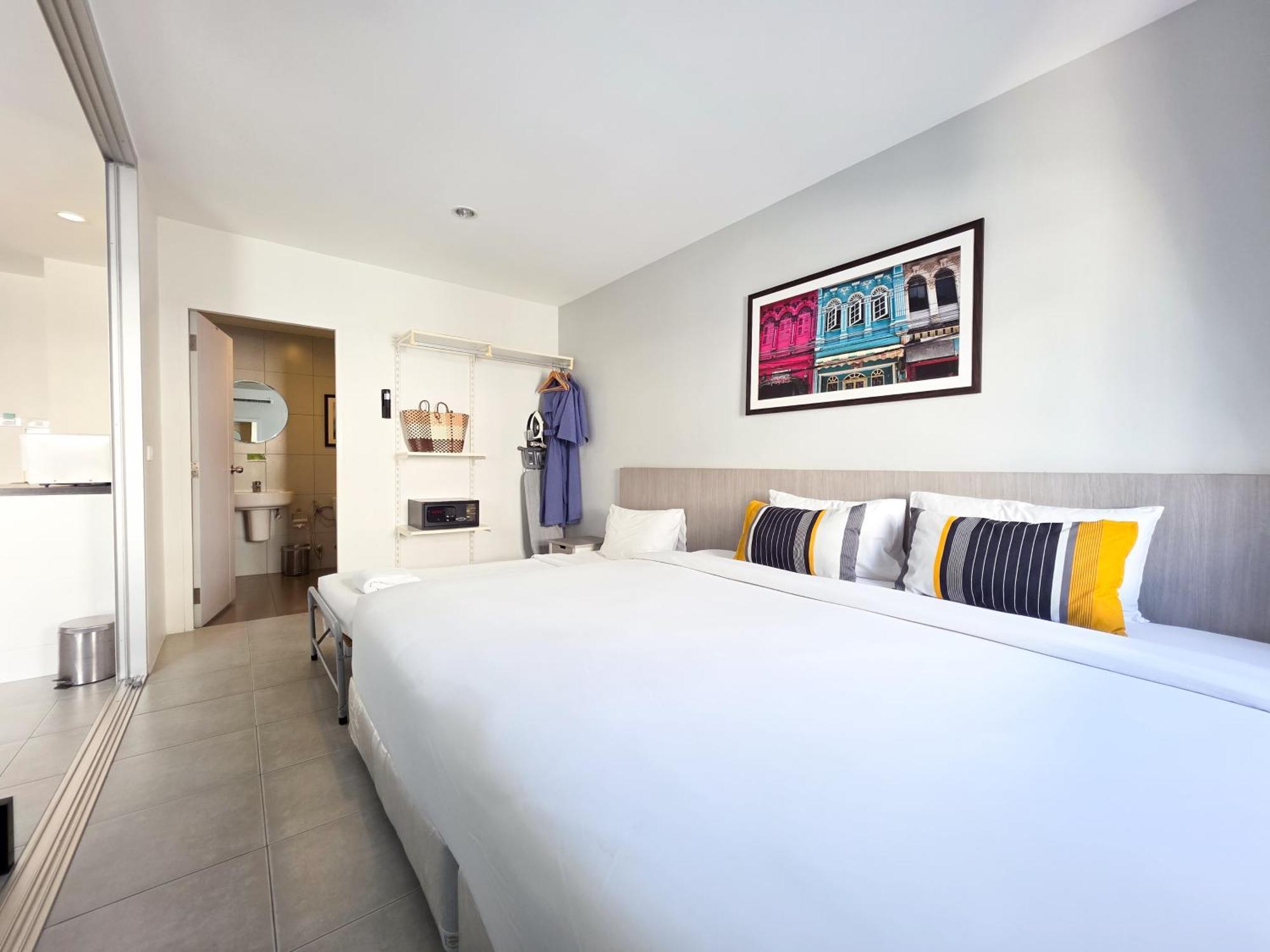 Recenta Suite Phuket Suanluang Luaran gambar