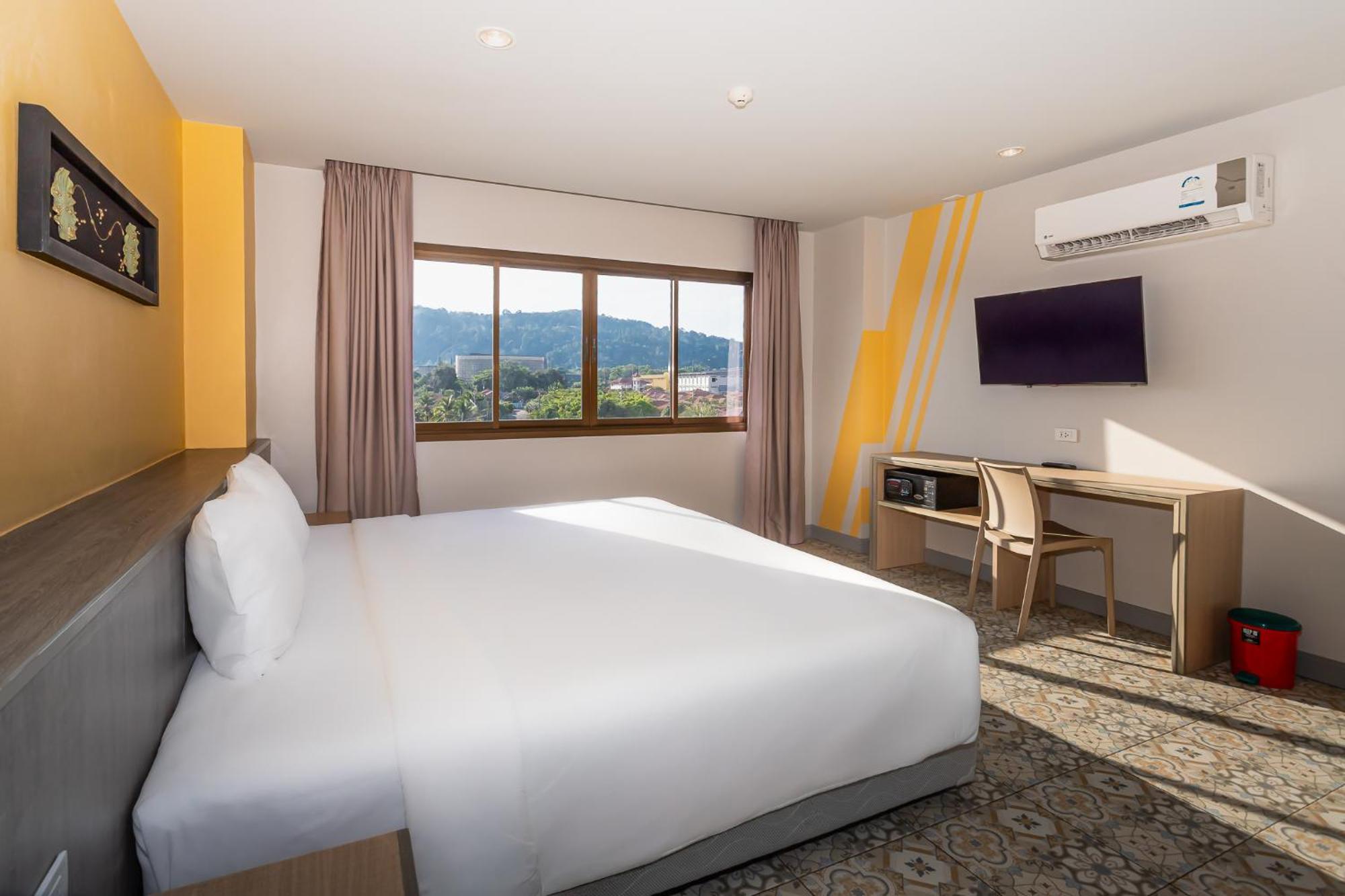Recenta Suite Phuket Suanluang Luaran gambar