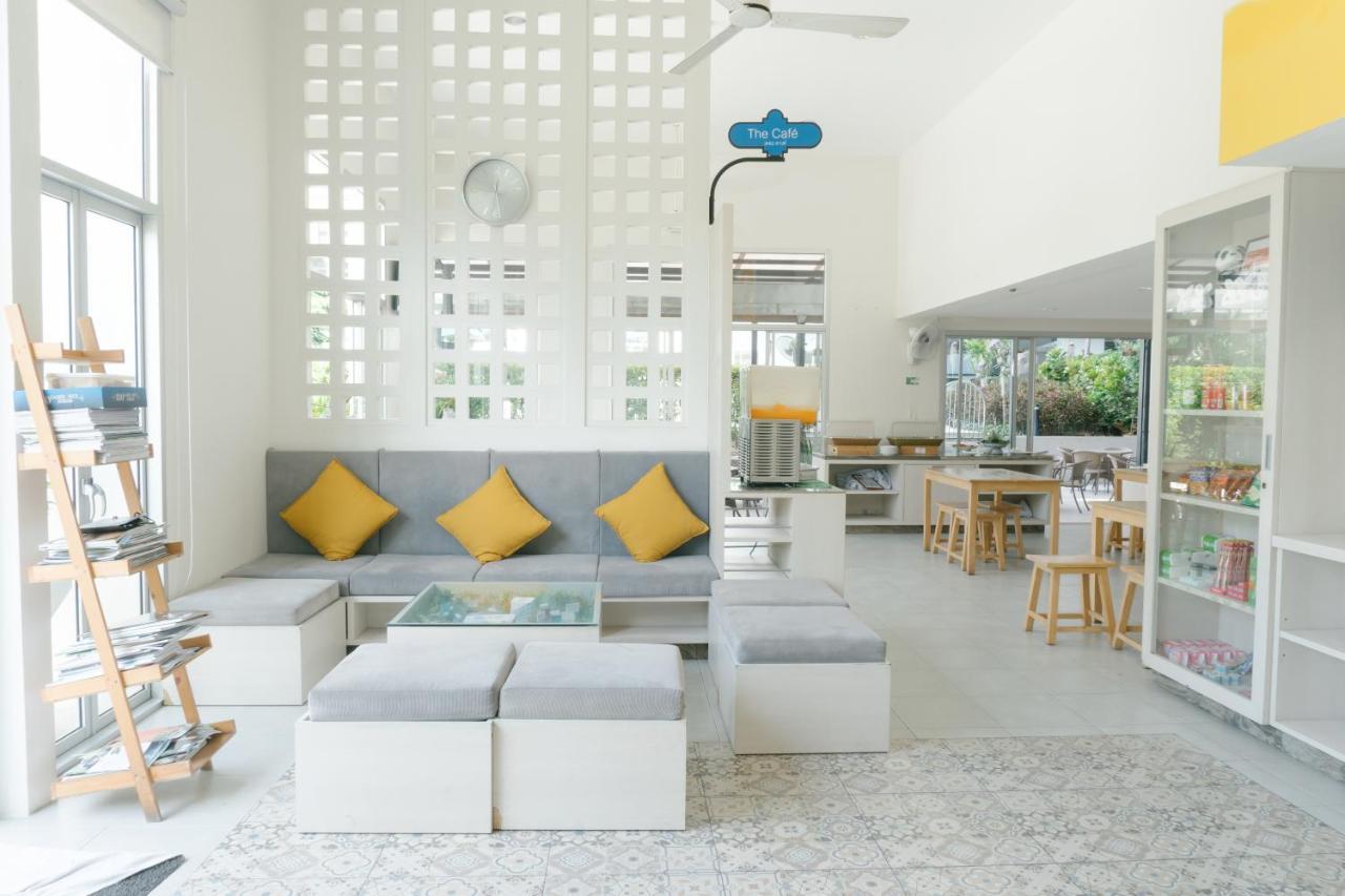 Recenta Suite Phuket Suanluang Luaran gambar
